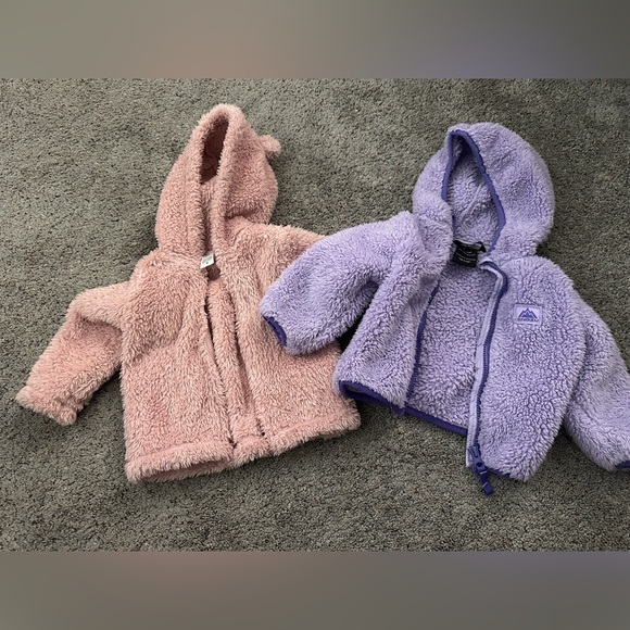 2 fuzzy girls jackets - Picture 1 of 3